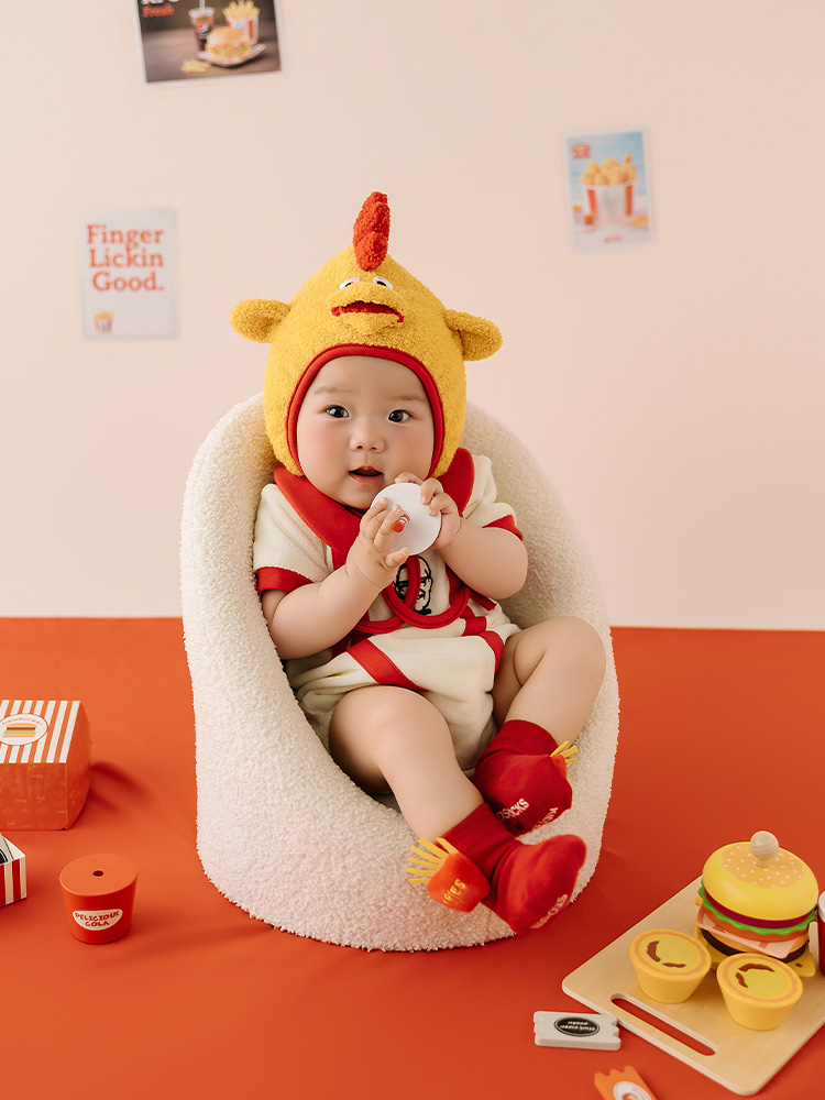 Baby 100-Tage-Fotografie-Requi – Baby Food With Chicken Bewertung und Preis
